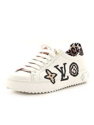 Balenciaga Balenciaga Velo Classic Studs Bag Leather Medium  (view 1)