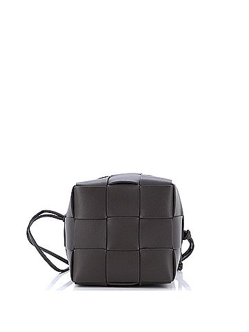 Bottega Veneta Bottega Veneta Cassette Bucket Bag Maxi Intrecciato Leather Small  (view 2)