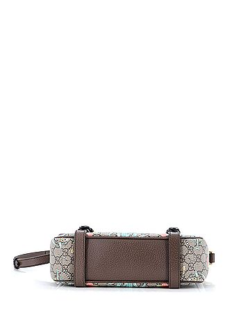 Gucci Gucci Interlocking G Patch Messenger Bag Printed GG Coated Canvas Medium  (view 2)