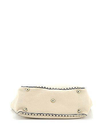 Valentino Garavani Rockstud Tote Pebbled Leather Medium (view 2)