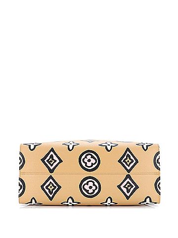 Louis Vuitton OnTheGo Tote Wild at Heart Monogram Giant GM (view 2)