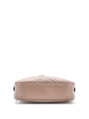 Gucci GG Marmont Shoulder Bag Matelasse Leather Small (view 2)