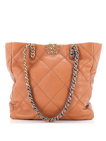 Chanel 19 Shopping Bag Quilted Leather Medium (view 1)