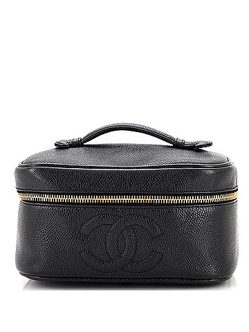 Chanel Vintage Timeless Cosmetic Case Caviar Medium (view 1)