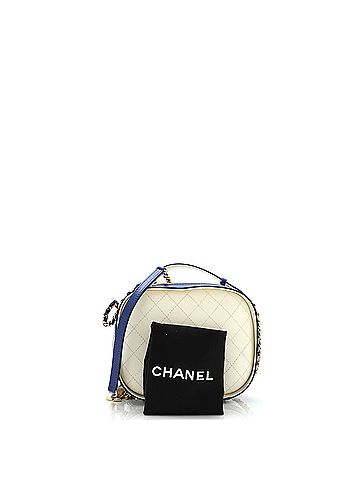 Chanel Vanity Case Bag Quilted Crumpled Calfskin Small (view 2)