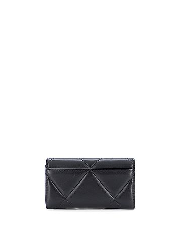 Chanel 19 Flap Wallet Quilted Lambskin Small (view 2)