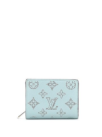 Louis Vuitton Clea Wallet Mahina Leather (view 1)
