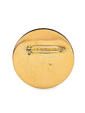 Chanel Chanel COCO logo round brooch in gold and black plated for women. (view 2)