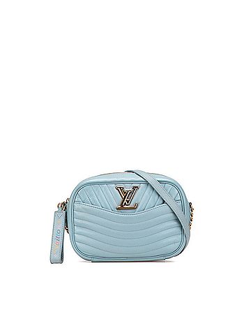 Louis Vuitton Louis Vuitton Epi New Wave Camera Bag Chain Shoulder M55329 Blue Porsnail Leather Women's LOUIS VUITTON (view 1)